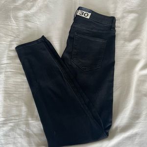 BNWT Gap Jeans